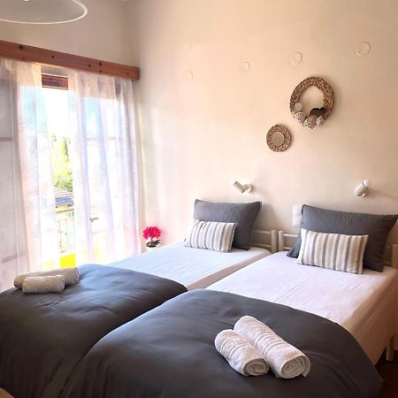 Nicoll Apartments Ахарави Екстериор снимка