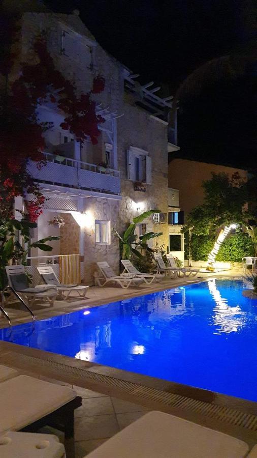 Nicoll Apartments Ахарави Екстериор снимка