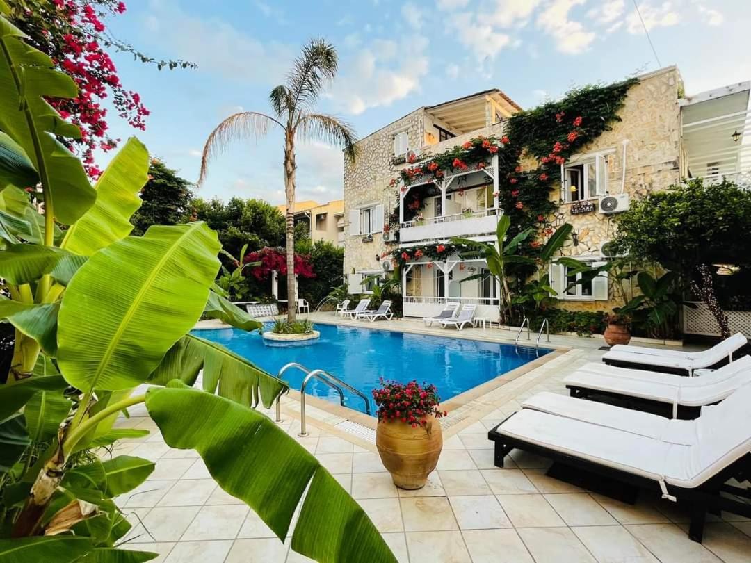 Nicoll Apartments Ахарави Екстериор снимка